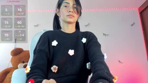 Snapshot of princessluna_14 chatting on 09-20-25, 08:43 princessluna_14 online show from 09-20-25, 08:43