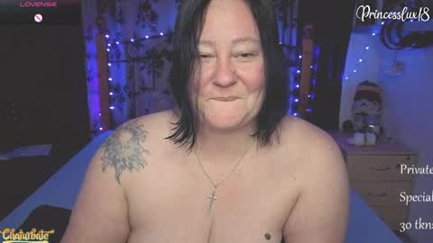 Snapshot of princesslux18 chatting on 03-30-26, 08:10 Lux Alot Luxi online show from 03-30-26, 08:10