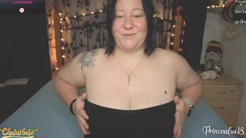 Snapshot of princesslux18 chatting on 04-07-26, 07:58 Lux Alot Luxi online show from 04-07-26, 07:58