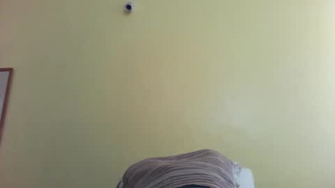 Snapshot of princessmiles2 chatting on 02-10-25, 08:53 phelly online show from 02-10-25, 08:53