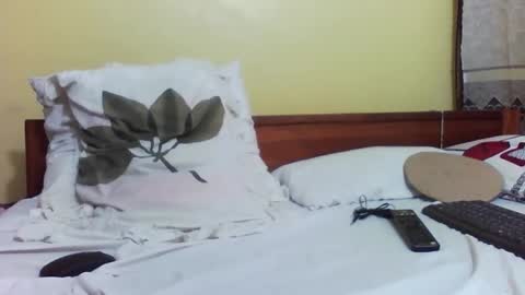 phelly online show from 12-15-25, 01:43