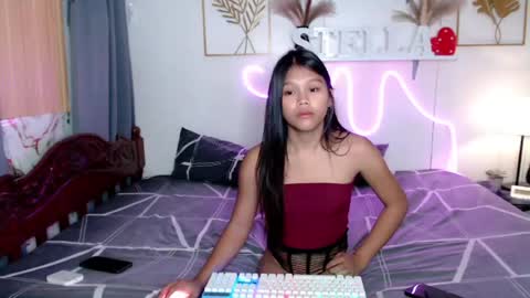 Snapshot of princessrynn chatting on 04-17-26, 11:35 princessrynn online show from 04-17-26, 11:35