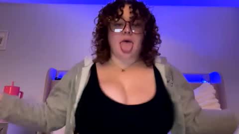 princesssjesss online show from 10-15-25, 05:29