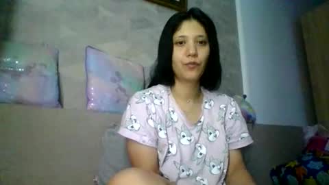 PrincessYara online show from 11-16-25, 03:17