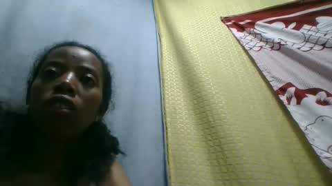 prisca880319 online show from 04-15-26, 06:48