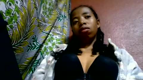 prisca880319 online show from 06-29-26, 10:15