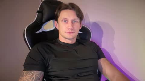 Oliver online show from 10-31-25, 12:44