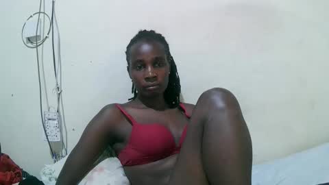 pritty_amber online show from 03-16-26, 06:45