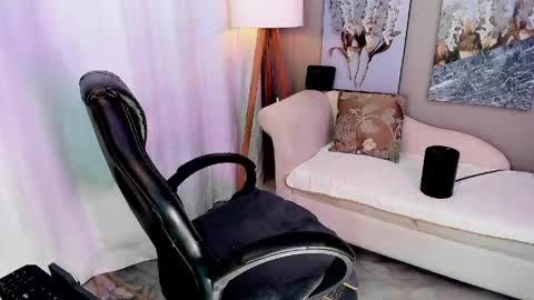 Priya Rose online show from 05-06-26, 06:24