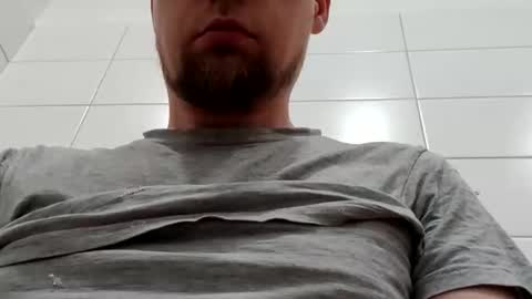 Snapshot of profan2o chatting on 05-27-26, 07:05 profan2o online show from 05-27-26, 07:05