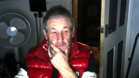 projectorepson online show from 12-01-24, 08:09