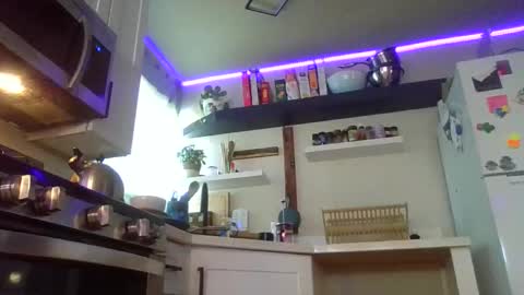 Properfuct online show from 10-14-25, 09:48