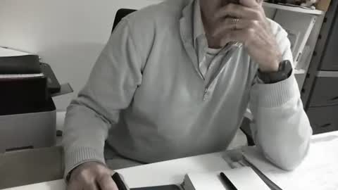 mature hairy guy online show from 05-02-26, 02:55