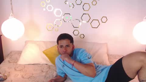 Adris  Juan online show from 09-30-25, 02:16