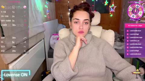 Queen of Pain online show from 02-12-25, 04:33