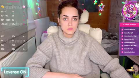 Queen of Pain online show from 02-12-25, 07:34