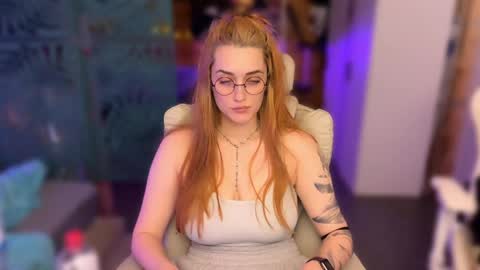 Snapshot of ps4pro chatting on 06-02-26, 09:39 Queen of Pain online show from 06-02-26, 09:39