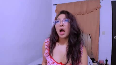 Snapshot of pscis_69 chatting on 03-21-26, 06:18 Mara online show from 03-21-26, 06:18