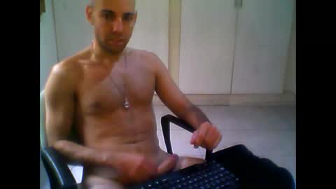 Snapshot of psicomastur chatting on 10-30-25, 01:56 psicomastur online show from 10-30-25, 01:56