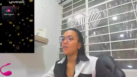 psique_naughty2 online show from 02-17-25, 12:16