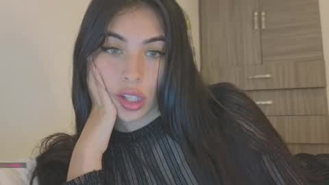 Katerine online show from 11-17-25, 10:26