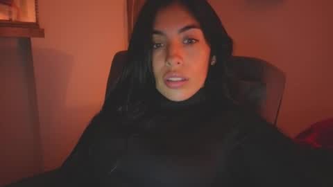 Snapshot of pssiquiss chatting on 05-19-26, 01:22 Katerine online show from 05-19-26, 01:22