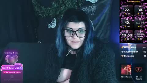 Snapshot of psychobitch69 chatting on 03-08-26, 02:04 OlivePsy online show from 03-08-26, 02:04