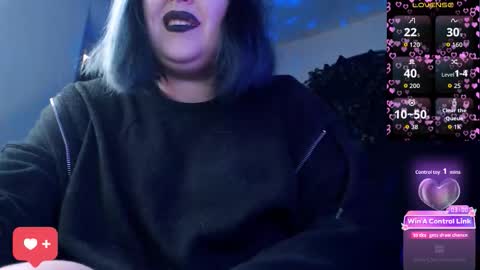 Snapshot of psychobitch69 chatting on 03-28-26, 07:19 OlivePsy online show from 03-28-26, 07:19