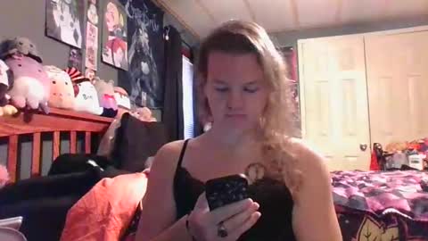 Snapshot of psycholette chatting on 12-02-24, 08:22 ThickLetteSweetheart online show from 12-02-24, 08:22