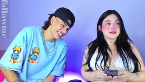 Snapshot of puca_and_garu chatting on 10-25-25, 04:09 puca_and_garu online show from 10-25-25, 04:09