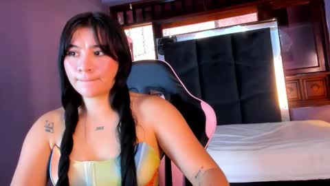 Snapshot of pucca_sweet chatting on 10-17-25, 06:21 Eimy online show from 10-17-25, 06:21