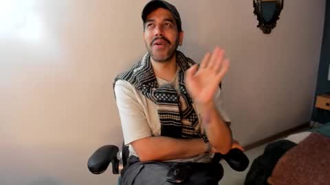 Diego online show from 02-09-26, 03:49