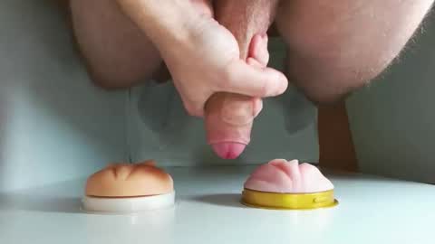 Snapshot of pude90 chatting on 10-08-25, 05:38 PuDe90 online show from 10-08-25, 05:38