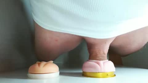 Snapshot of pude90 chatting on 10-09-25, 05:16 PuDe90 online show from 10-09-25, 05:16