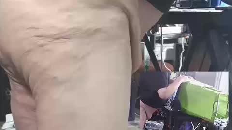 pudgy online show from 10-17-25, 06:21