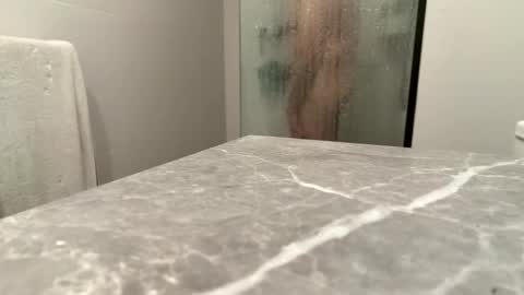 puffiest online show from 12-21-25, 08:54