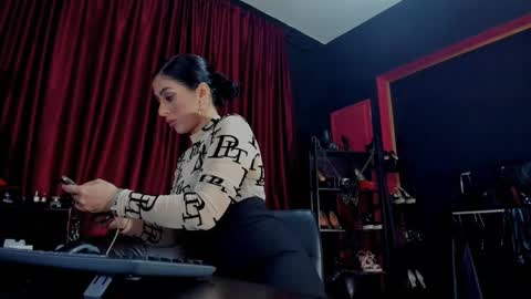 MissPuffyLove online show from 12-13-24, 06:38