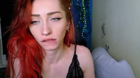 Snapshot of pufpufog chatting on 04-02-26, 06:16 EsteticHouse online show from 04-02-26, 06:16