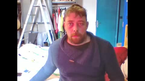 Snapshot of pug2222 chatting on 01-09-25, 11:58 pug2222 online show from 01-09-25, 11:58