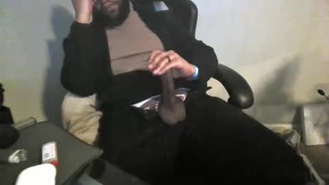 puhcwhisperer online show from 12-12-24, 07:52