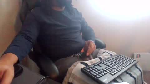 puhcwhisperer online show from 12-19-24, 07:29