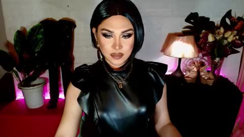 CLAUDIA VALVALERA online show from 09-17-25, 07:21
