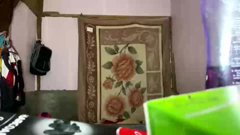 Snapshot of puki_hot chatting on 11-18-25, 03:27 puki_hot online show from 11-18-25, 03:27