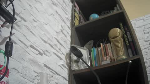 Snapshot of puky_mza chatting on 12-19-24, 05:18 puky_mza online show from 12-19-24, 05:18