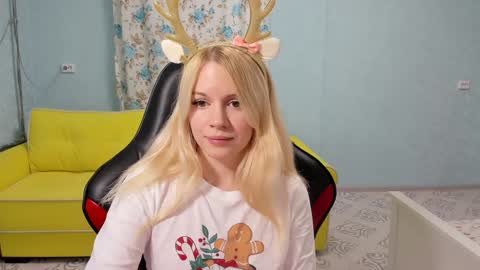 Victoria online show from 12-31-24, 03:01
