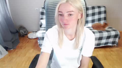 Snapshot of puma_ma chatting on 04-01-26, 05:08 Polly online show from 04-01-26, 05:08