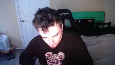 Snapshot of pumpkin_smash69 chatting on 03-04-26, 11:27 pumpkin_smash69 online show from 03-04-26, 11:27