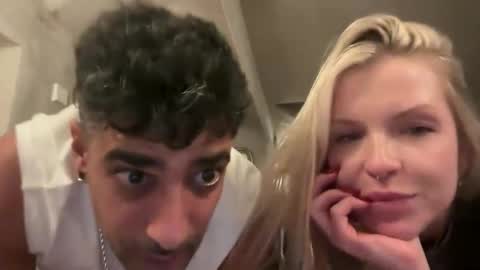 Snapshot of punchbanana chatting on 11-11-25, 07:03 punchbanana online show from 11-11-25, 07:03