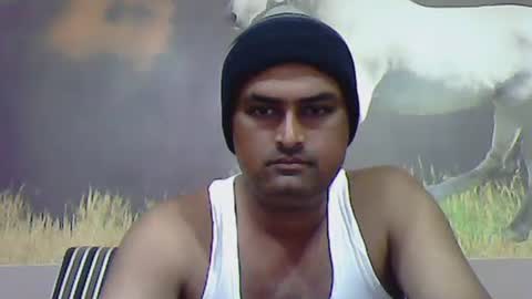 Snapshot of puneguyoncam chatting on 02-05-25, 06:02 puneguyoncam online show from 02-05-25, 06:02