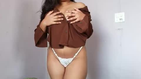 Snapshot of puneripiya chatting on 03-01-26, 04:14 sania 141414 online show from 03-01-26, 04:14